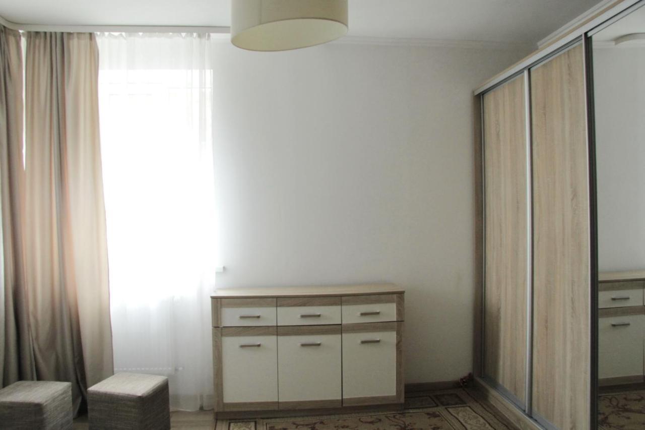 Flat In Cottage Close To The Centre Parking, Wifi, Bbq Leopoli Esterno foto